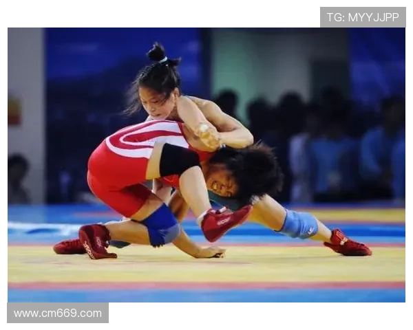 日本女子摔跤队勇夺世界锦标赛团体冠军展现强大实力 日本女子摔跤队勇夺世界锦标赛团体冠军展现强大实力